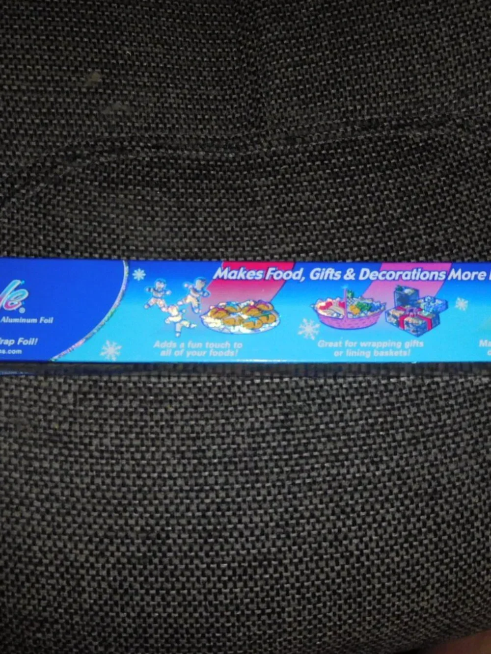 NEW Vintage 2002 Reynolds Wrap Dazzle Aluminum Foil Holographic Snowflake 25 Ft